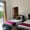 Sri White Villa Airport Boutique Hotel
