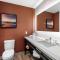 Cambria Hotel Omaha Downtown