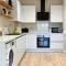 Luxury apartment in great location - Spon End