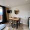 Studio cabine confortable, 30m², 5 pers, piscine, balcon, proche pistes, commerces - Alpe d'Huez - FR-1-405-361 - 于埃
