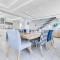 122 Camarque-Lavish lookout Penthouse