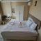 PYRAMIDS guest house - Cairo