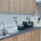 KLIA Travel Homestay - 3R 2B - WIFI & NETFLIX