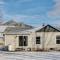 Comfortable Lincoln Home Walk to Main Street!