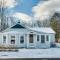 Comfortable Lincoln Home Walk to Main Street!