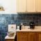 TIM304 - Studio moderno no Alto-Leblon