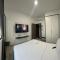 Dhancell Executive Homestay 8 Pax NETFLIX WIFI AT DESARU