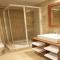 Comfortable apartment with balcony 200m from the city center - 伊索拉2000