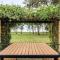 Pool and Spa on the Lakefront with Suite Studio