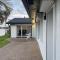 Lakefront Retreat with Pool mins from Beach and Airport - Форт-Лодердейл