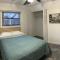 Lakefront Retreat with Pool mins from Beach and Airport - Форт-Лодердейл