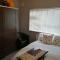 Lovely Double Room with Smart TV and Netflix - Coundon