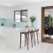 Belli Street by Noosa Secret Destinations - Short Walk to Hastings St