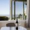 Mountain View 2BR Retreat with Private Deck - 帕西菲卡
