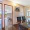 Nice Apartment In Porec With Jacuzzi - Poreč