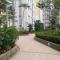 Modern and Comfortable Studio Apartment Springlake Summarecon near Summarecon By Travelio - 贝克西