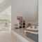 3 Bedroom Nice Home In Hundested