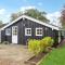 3 Bedroom Awesome Home In Frederikshavn