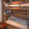 3 Bedroom Cozy Home In Treungen