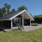 Beautiful Home In Rønde With 3 Bedrooms And Wifi - Rønde