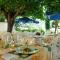 Logis Hotel Des Voyageurs Restaurant La Bonne TablHay