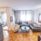 Chic Riverview Apartment