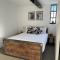 Booking Urban Halstead
