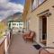 On Main Street Ouray Getaway with Mountain Views! - 乌雷