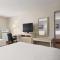 Travelodge by Wyndham Calgary South