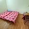 Himalayan Triund Trekking and Waterfalls View Hostel