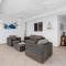 Belmar Oceanfront Apartments 21 right on the ocean with diving facilities - Kralendijk