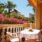 Sunny apartment Aldea Del Mar near the sea