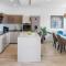 Villa Matan - only 200m from the sandy beaches, private 28m2 pool - Omiš