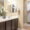 Gated townhouse with heated pool, hot tub, near US60
