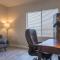 Gated Ocotillo Townhouse with heated pool, spa, BBQ - Chandler