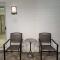 Quiet house with pool heater, patio, BBQ, citrus - 凤凰城