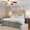 Spacious Kierland oasis with pool heater, spa, BBQ