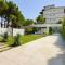 White Beach Villa 1 - Luxury