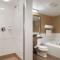 Best Western Plus Columbia River Hotel
