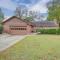 Spacious Little Rock Home with Patio - 9 Mi to Dtwn!