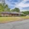 Spacious Little Rock Home with Patio - 9 Mi to Dtwn! - 小石城