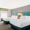 Hampton Inn & Suites Canton