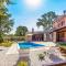 Holiday Home Boduleri Cr