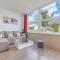 Three-Bedroom Holiday Home In Neoric