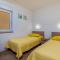 Stunning Home In Pazin
