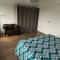 Vaste appartement avec parking gratuit, borne dispo et espace de travail - 伊尔基希-格拉芬斯塔登