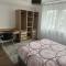 Vaste appartement avec parking gratuit, borne dispo et espace de travail - 伊尔基希-格拉芬斯塔登