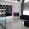7 Bedroom Cozy Home In Preveza
