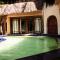 Dayo Hotel