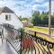 3 Bedroom Lovely Apartment In Wiselka